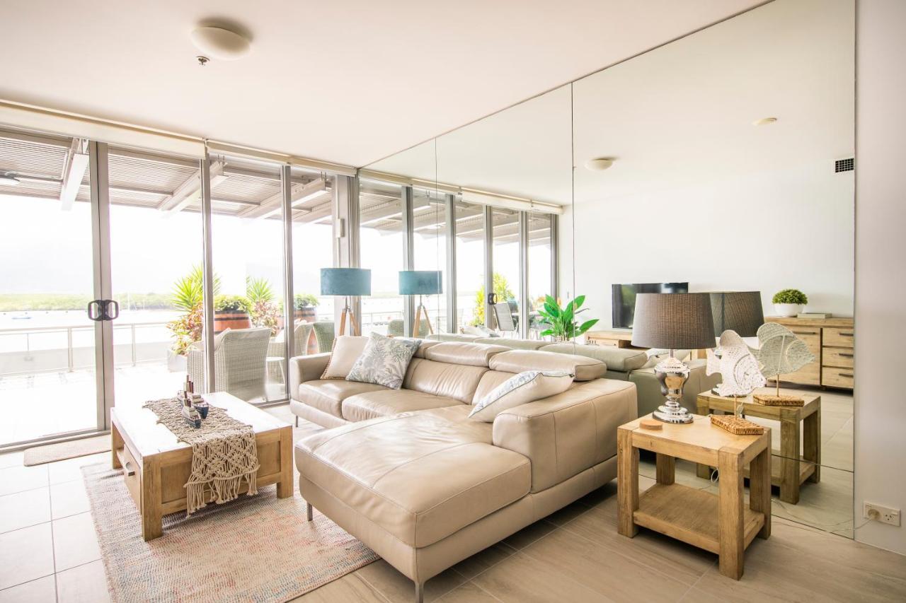 Cairns Waterfront Luxury At Harbourlights Apartment ภายนอก รูปภาพ